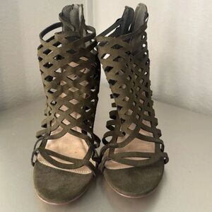 Qupid Olive Lattice Heels